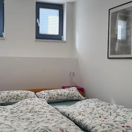 Premium Im Zentrum Mit 2 Schlafzimmern Apartment Leinefelde-Worbis